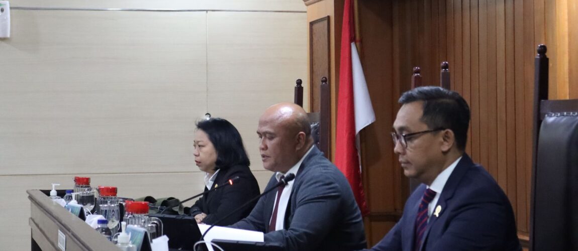 Terlapor Tolak Seluruh Isi LDP dalam Kasus Tender RS Kabupaten Bogor, Majelis Komisi Lanjutkan Pemeriksaan